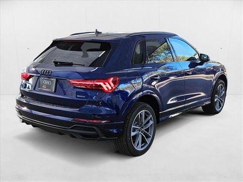 New 2025 Audi Q3 2.0T Premium w/ Convenience Package image 2