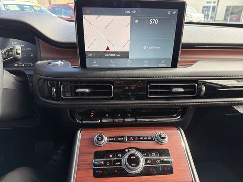 Used 2022 Lincoln Aviator Reserve image 10