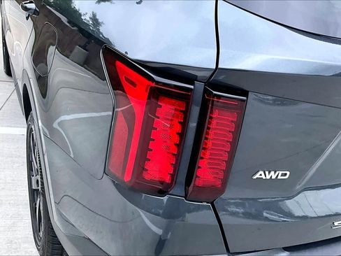 Used 2021 Kia Sorento S w/ Panoramic Sunroof Package image 28