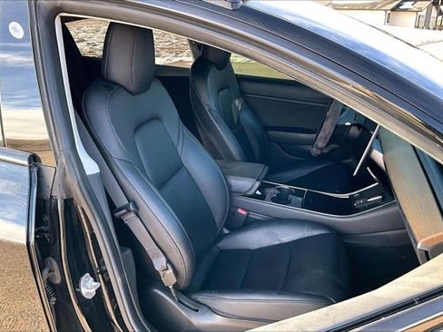 Used 2019 Tesla Model 3 Long Range image 28