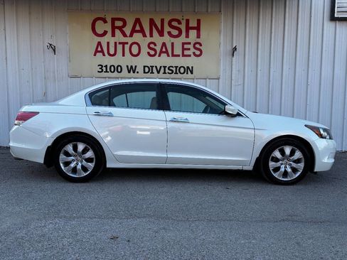 Used 2010 Honda Accord EX-L image 9
