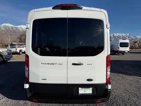 Used 2023 Ford Transit 350 XLT image 4