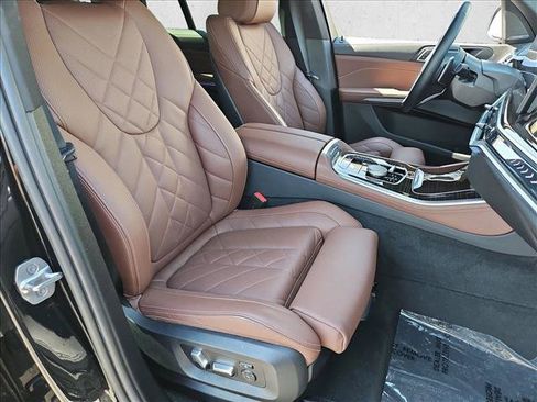 Certified 2024 BMW X5 xDrive40i w/ Premium Package AWD/4WD image 21