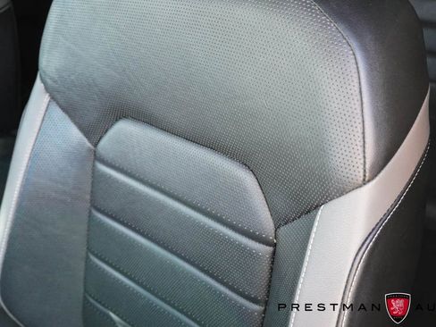 Used 2022 Volkswagen Atlas SEL Premium image 29