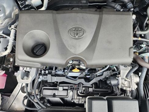 Used 2025 Toyota RAV4 XLE w/ Convenience Package FWD image 25