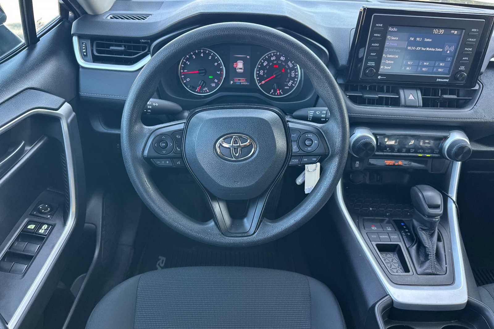 Used 2021 Toyota RAV4 LE FWD image 14