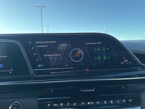 Used 2021 Cadillac Escalade ESV Sport w/ Driver Assist Tech Package image 75