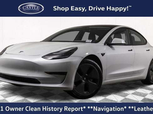 Used 2021 Tesla Model 3 Standard Range Plus image 1
