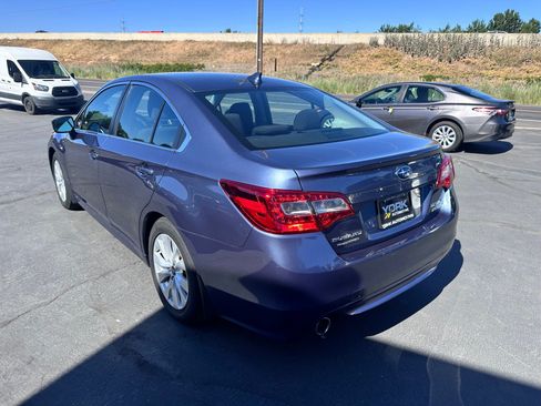 Used 2016 Subaru Legacy 2.5i Premium w/ Moonroof Package AWD/4WD image 4