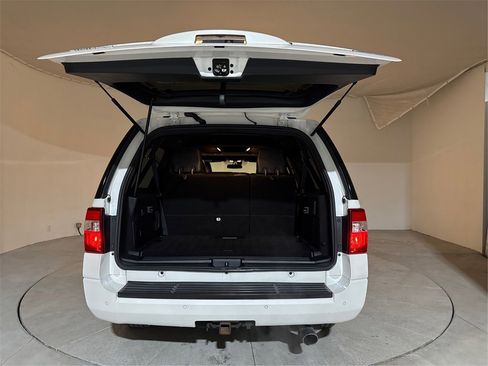 Used 2017 Ford Expedition EL Limited w/ Equipment Group 301A image 9