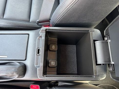 Used 2014 MAZDA MAZDA6 Touring w/ Touring Technology Package image 31