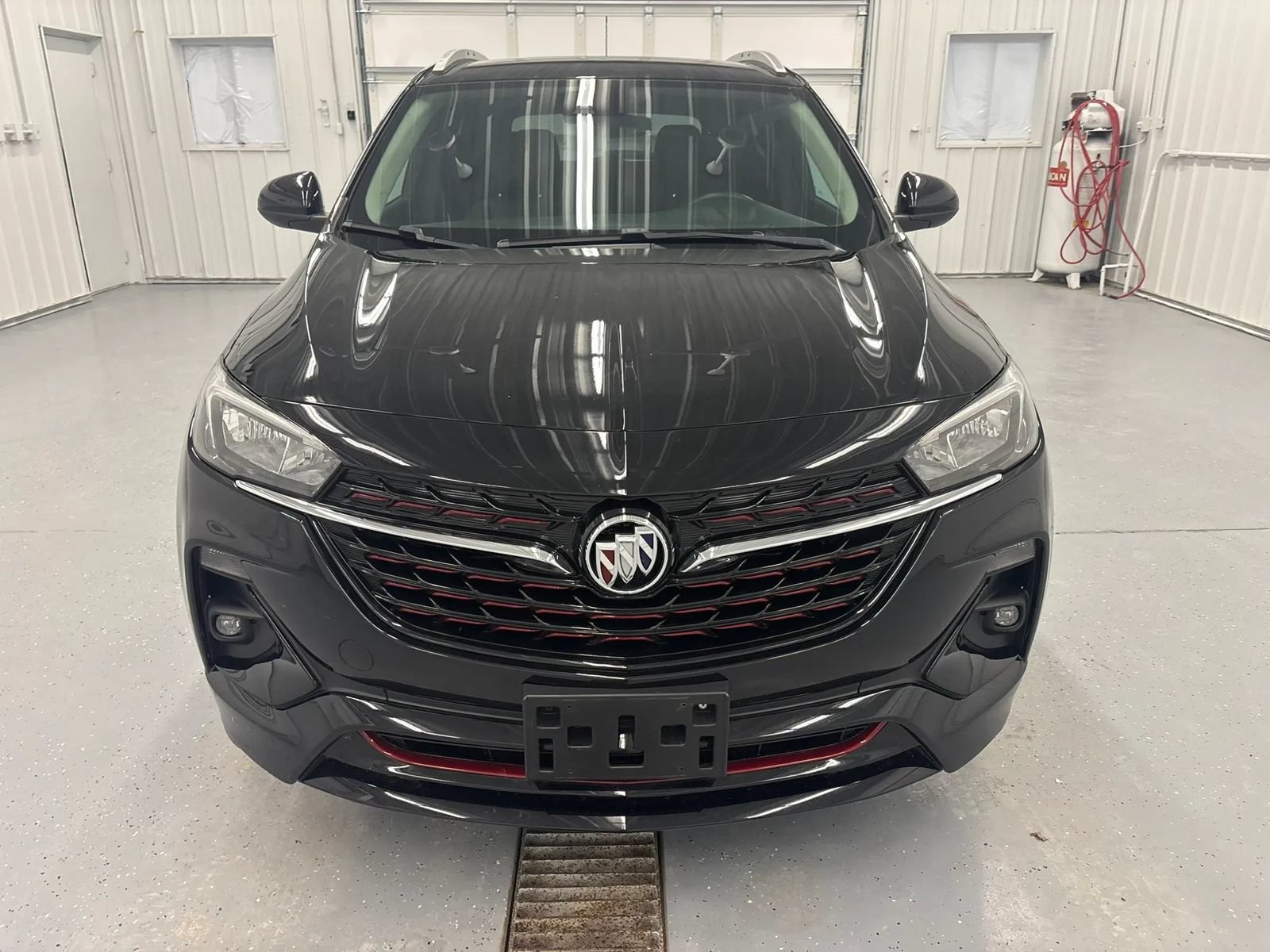 Used 2021 Buick Encore GX Select w/ Sport Touring Package FWD image 15