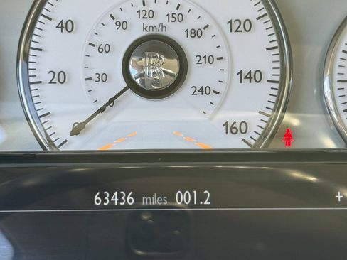 Used 2012 Rolls-Royce Ghost image 15