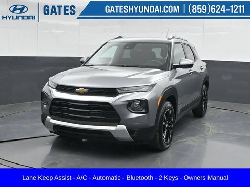 Used 2023 Chevrolet TrailBlazer LT FWD image 5
