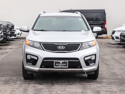 Used 2012 Kia Sorento SX FWD image 2
