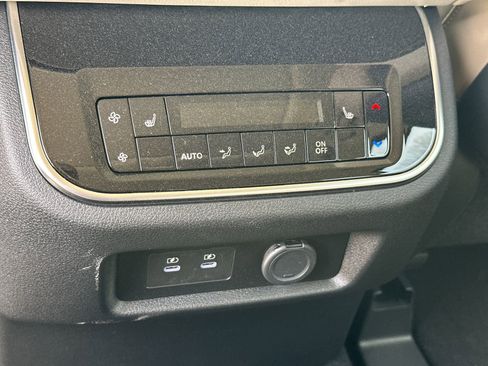 New 2026 Nissan Armada Platinum Reserve AWD/4WD image 25