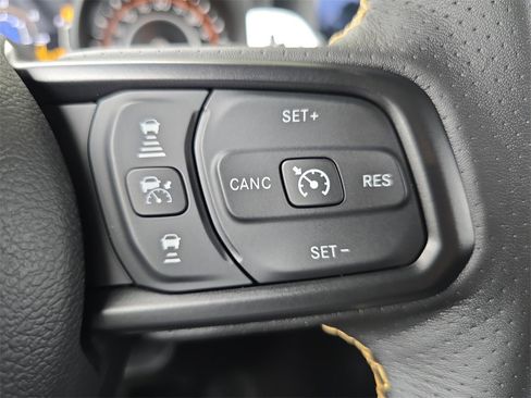 New 2025 Jeep Wrangler Unlimited Rubicon 392 image 18