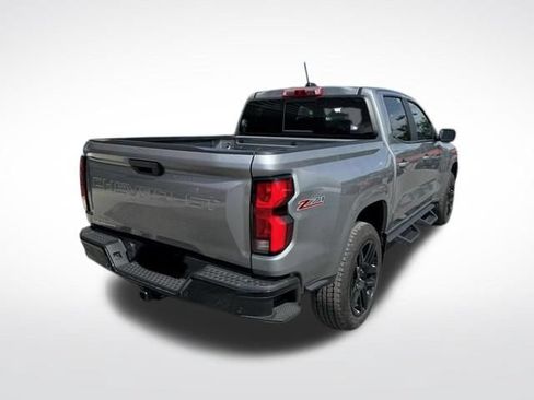 Used 2024 Chevrolet Colorado Z71 w/ Advanced Trailering Package AWD/4WD image 2