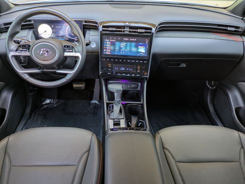 Certified 2024 Hyundai Santa Cruz Limited image 12