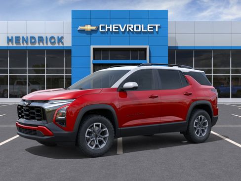 New 2026 Chevrolet Equinox ACTIV FWD image 2