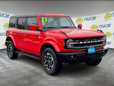 Used 2023 Ford Bronco Outer Banks image 1