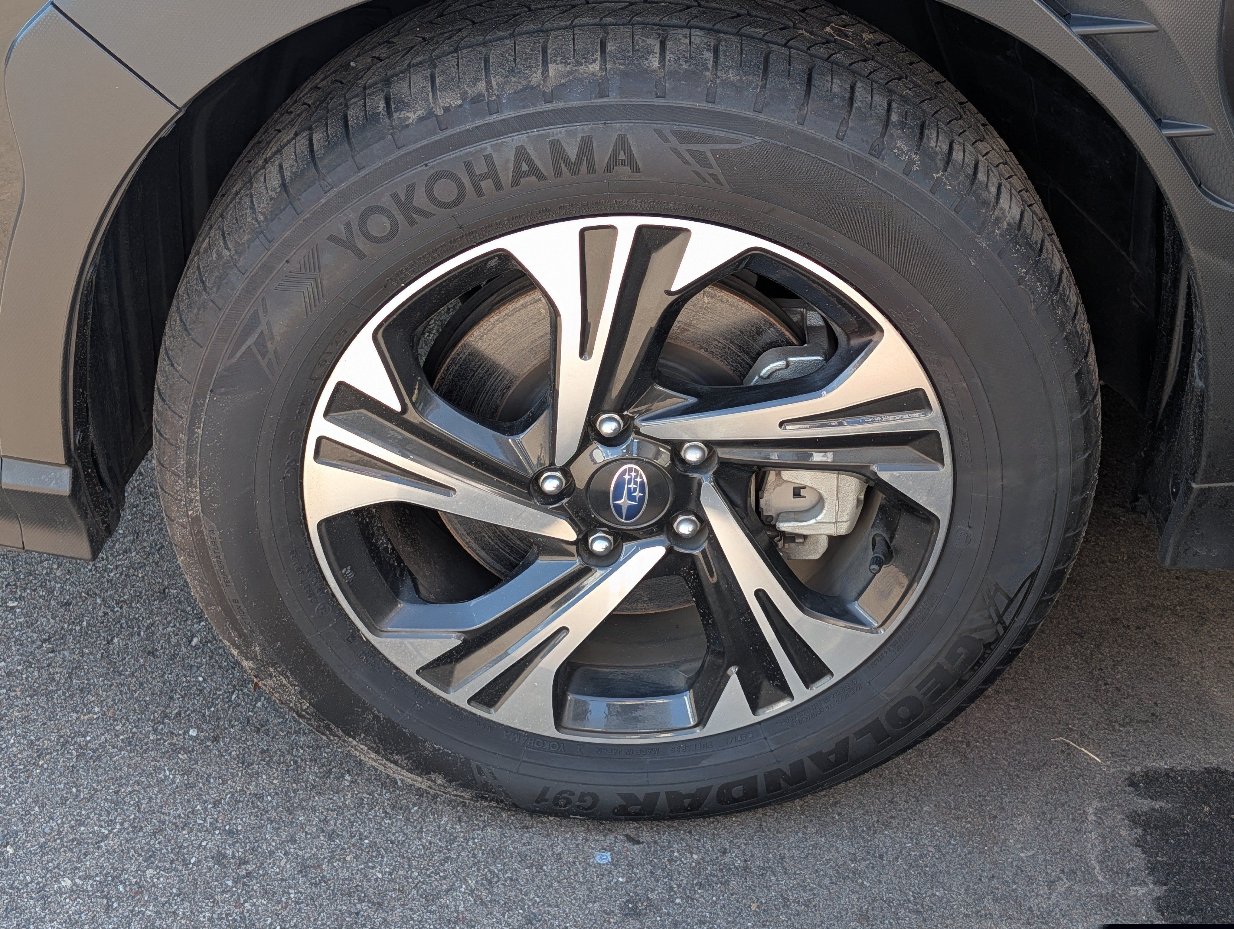 Certified 2025 Subaru Crosstrek 2.5i Premium AWD/4WD image 15