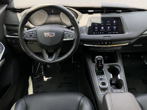 Used 2022 Cadillac XT4 Sport w/ Enhanced Visibility Package FWD image 13