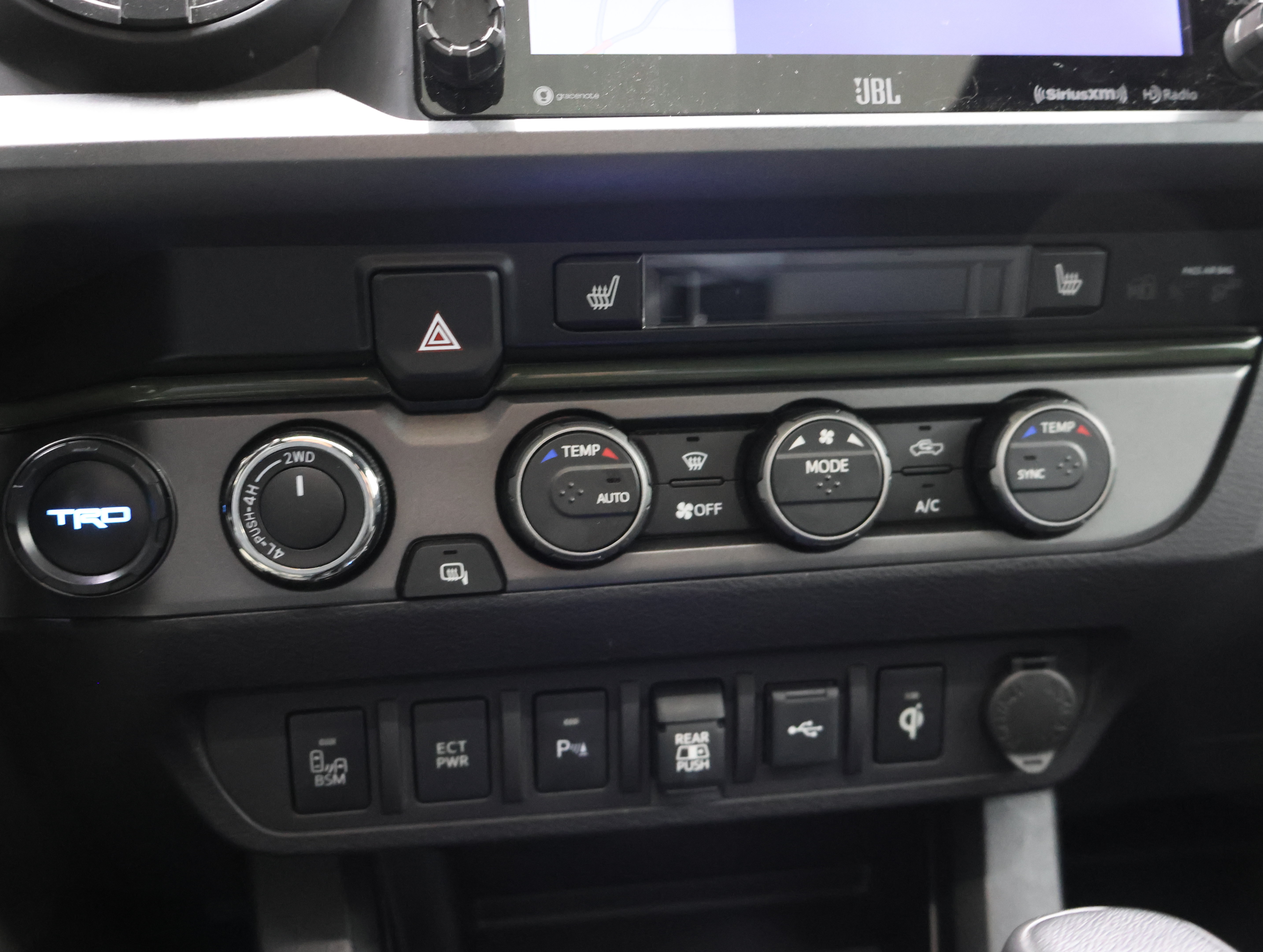 Used 2021 Toyota Tacoma TRD Off-Road w/ TRD Premium Off Road Package AWD/4WD image 54