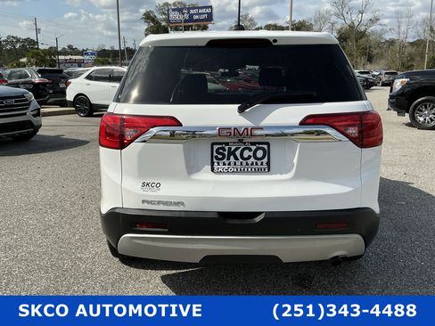 Used 2019 GMC Acadia SLE image 4