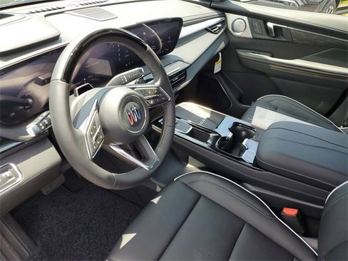 New 2025 Buick Enclave Avenir w/ Super Cruise Package image 6