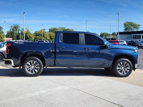 Used 2022 Chevrolet Silverado 1500 LT image 13