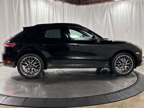 Used 2019 Porsche Macan AWD/4WD image 6