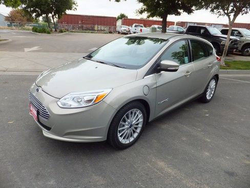 Used 2015 Ford Focus Electric Hatchback image 5