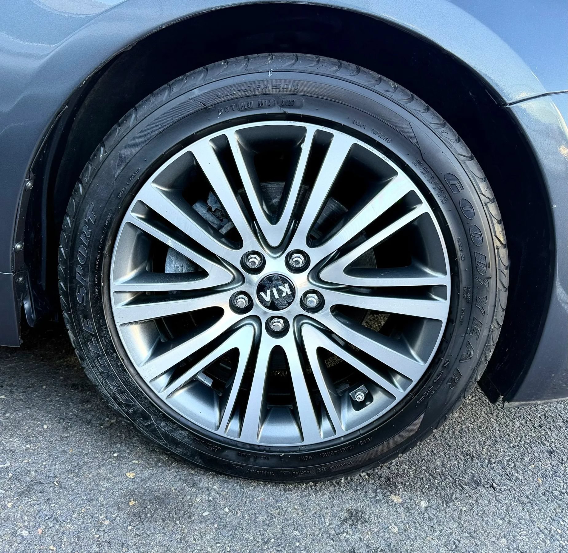 Used 2015 Kia Cadenza Premium w/ Luxury Package FWD image 52