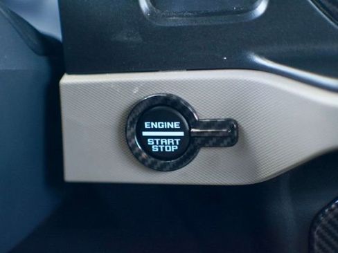 Used 2023 Ford Bronco Wildtrak image 30