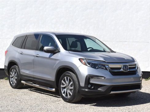 Used 2020 Honda Pilot EX image 1