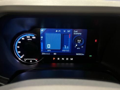 Used 2024 Ford Bronco Wildtrak image 14