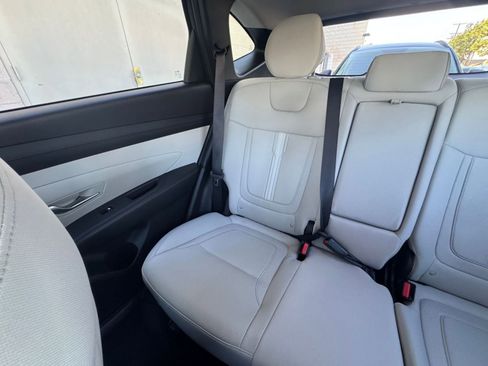 Used 2025 Hyundai Tucson SEL image 41