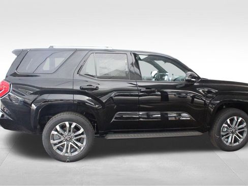 New 2026 Toyota 4Runner Limited AWD/4WD image 18