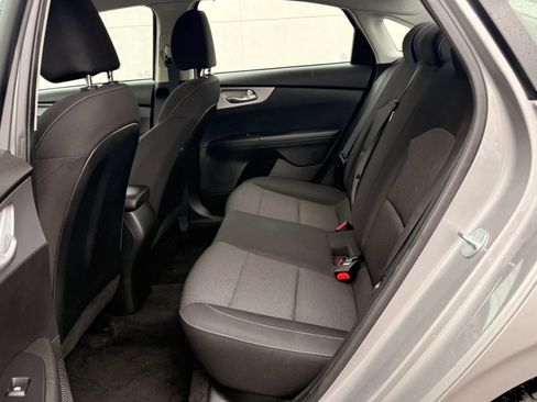 Used 2023 Kia Forte LXS FWD image 13