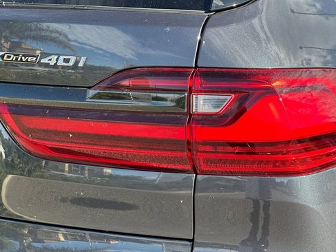 Used 2020 BMW X7 xDrive40i w/ M Sport Package image 34