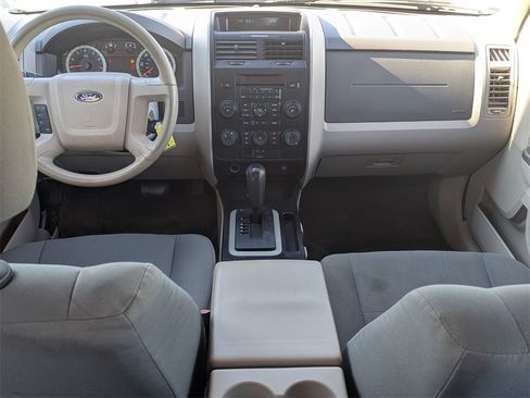 Used 2012 Ford Escape XLS image 19