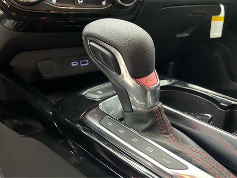 New 2026 Chevrolet Trax RS w/ Sunroof Package FWD image 10