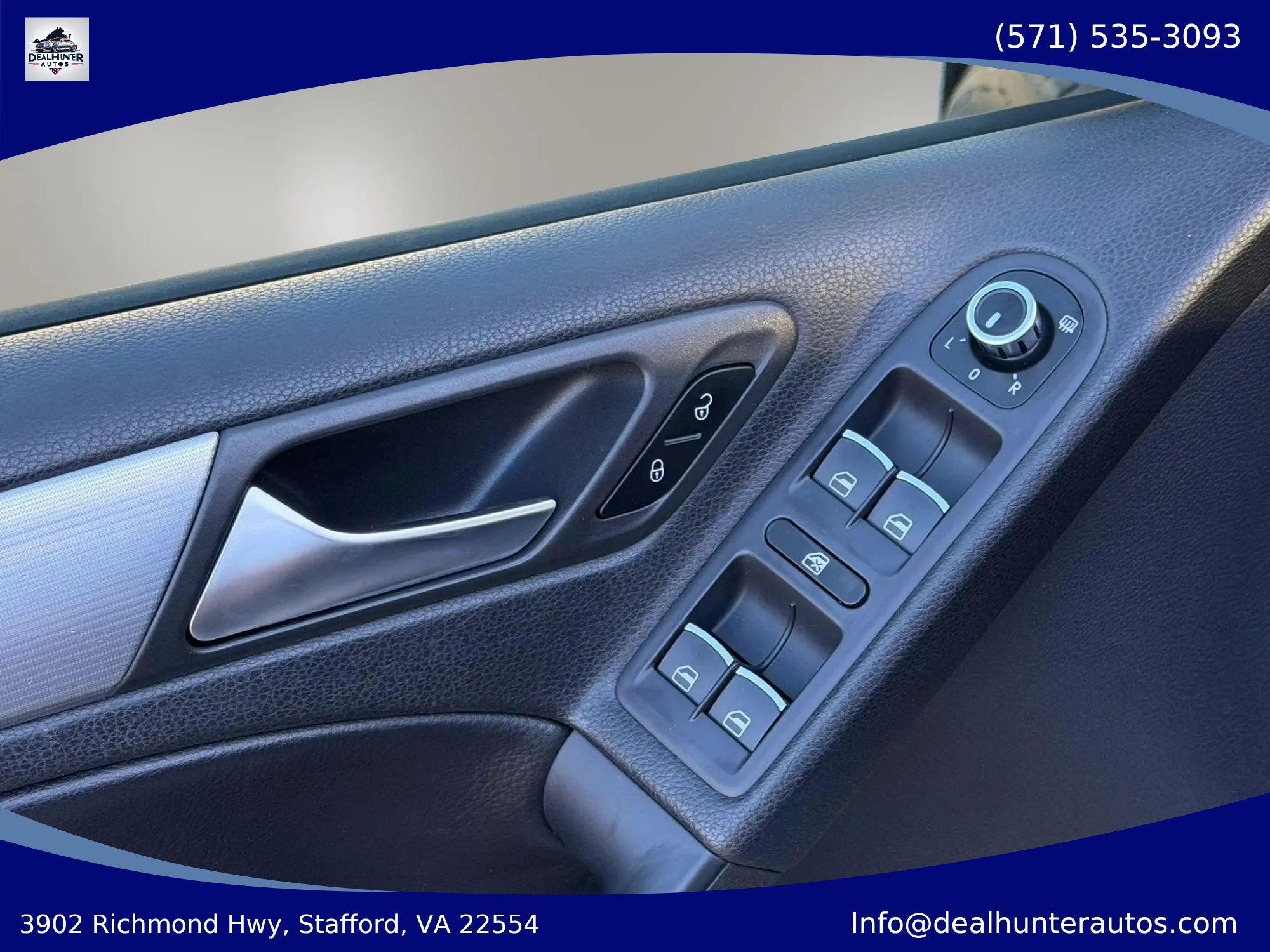 Used 2013 Volkswagen Golf 4-Door AWD/4WD image 22