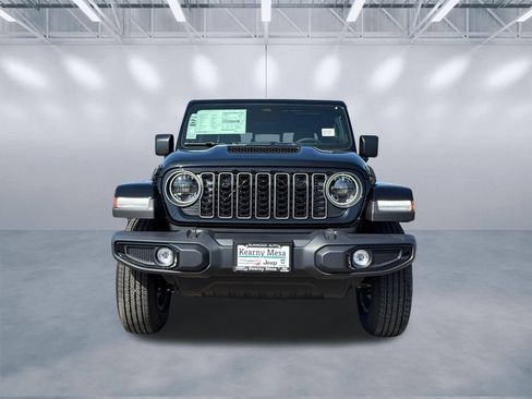 New 2026 Jeep Gladiator Sport AWD/4WD image 2