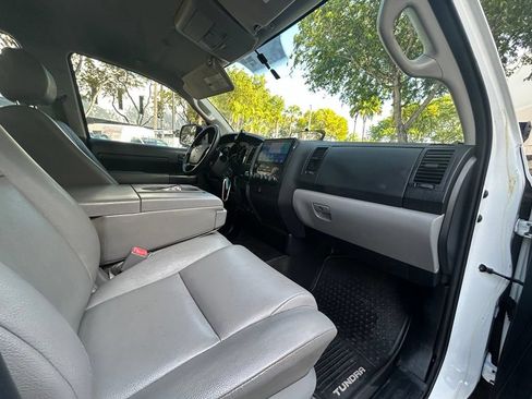 Used 2012 Toyota Tundra 2WD Double Cab image 24