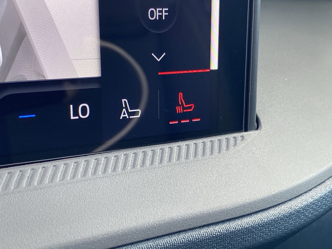 New 2026 Ford Maverick Lobo AWD/4WD image 28