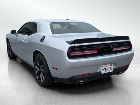 Used 2022 Dodge Challenger SXT w/ Blacktop Package image 5