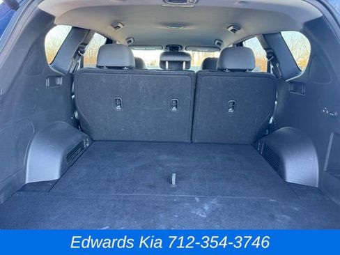 Used 2022 Hyundai Santa Fe XRT image 12
