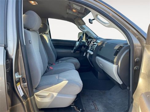 Used 2012 Toyota Tundra 4x4 Double Cab w/ Tow Pkg image 15